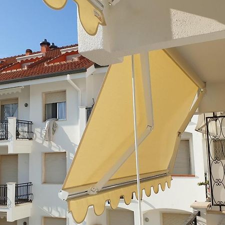 Condominio Ariazzurra S. Bart. San Bartolomeo Al Mare Luaran gambar