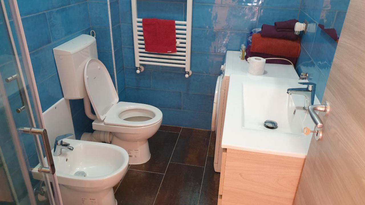 Condominio Ariazzurra S. Bart. San Bartolomeo Al Mare Luaran gambar