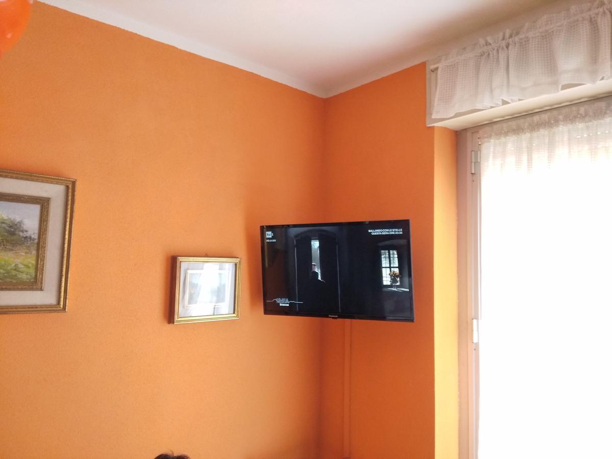 Condominio Ariazzurra S. Bart. San Bartolomeo Al Mare Luaran gambar