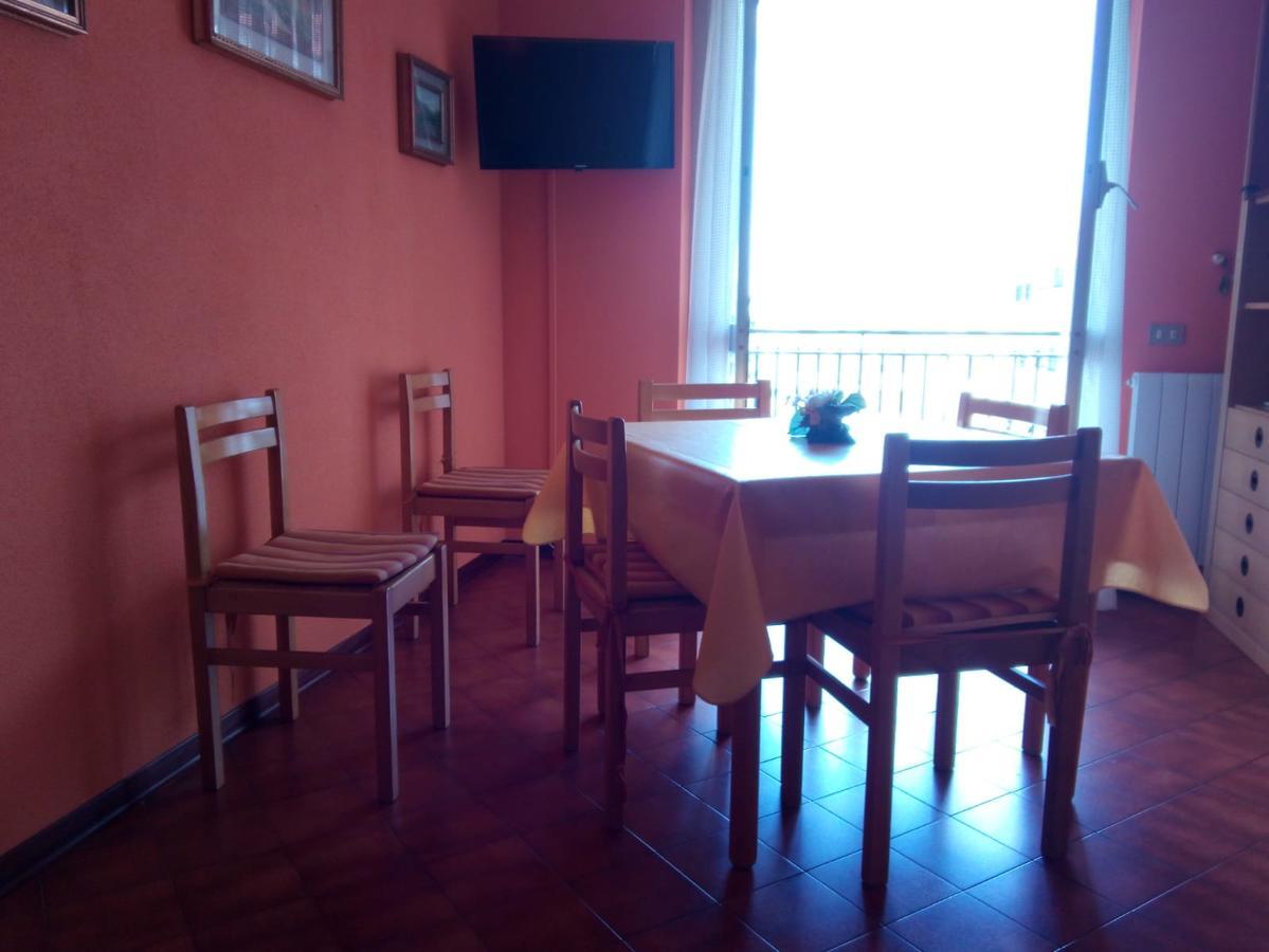 Condominio Ariazzurra S. Bart. San Bartolomeo Al Mare Luaran gambar